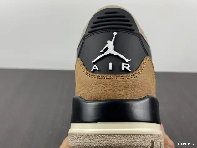 HYPE Jordan Desert 3 CT8532-008 Air Elephant 0624